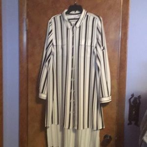 Calvin Klein button up shirt dress or tunic.
